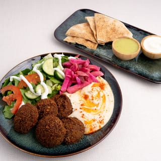 11. Falafel Platter 